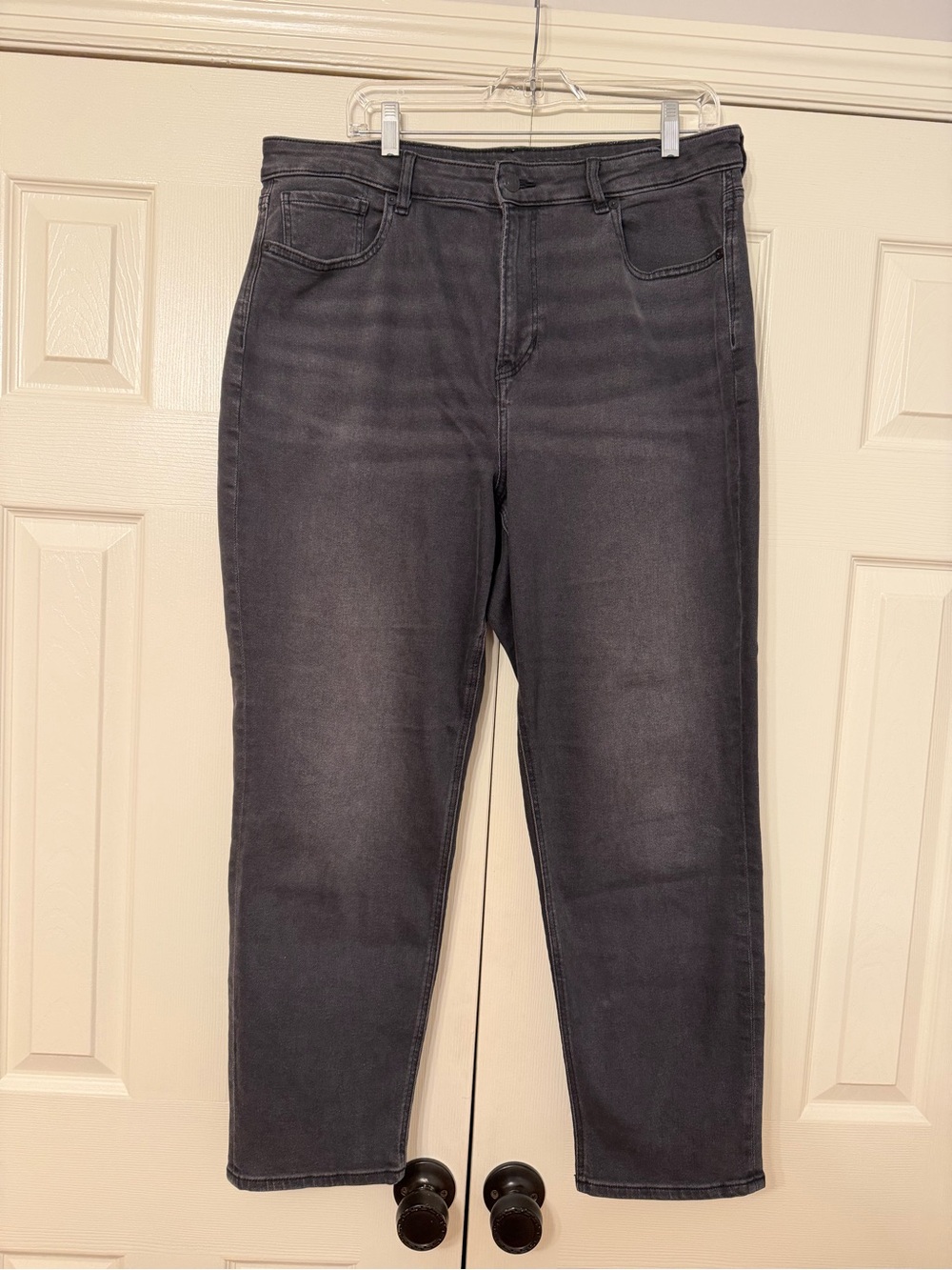 American Eagle Stretch Mom Jeans